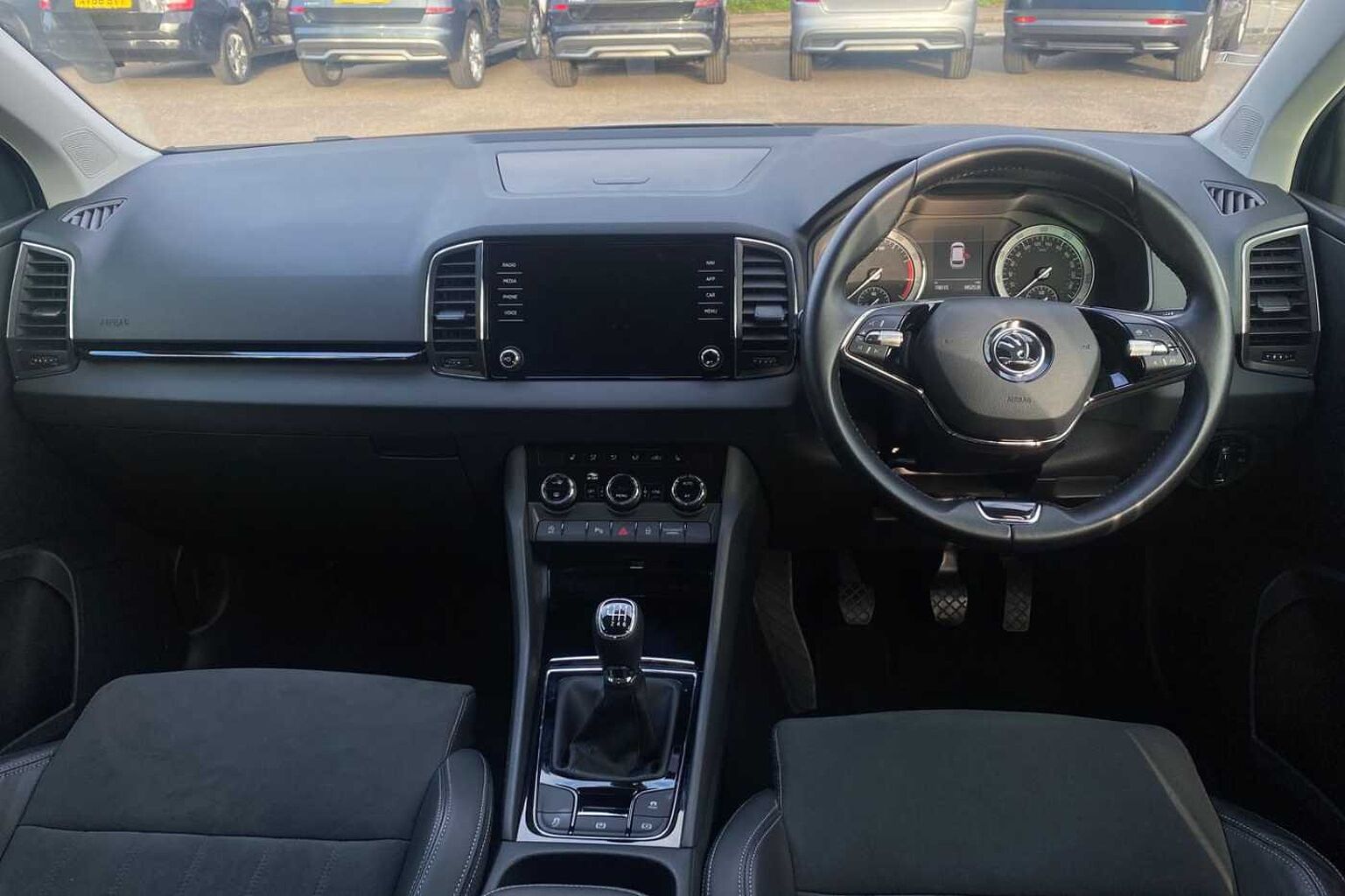 SKODA Karoq Estate SE L 1.5 TSI 150 PS 6G Man