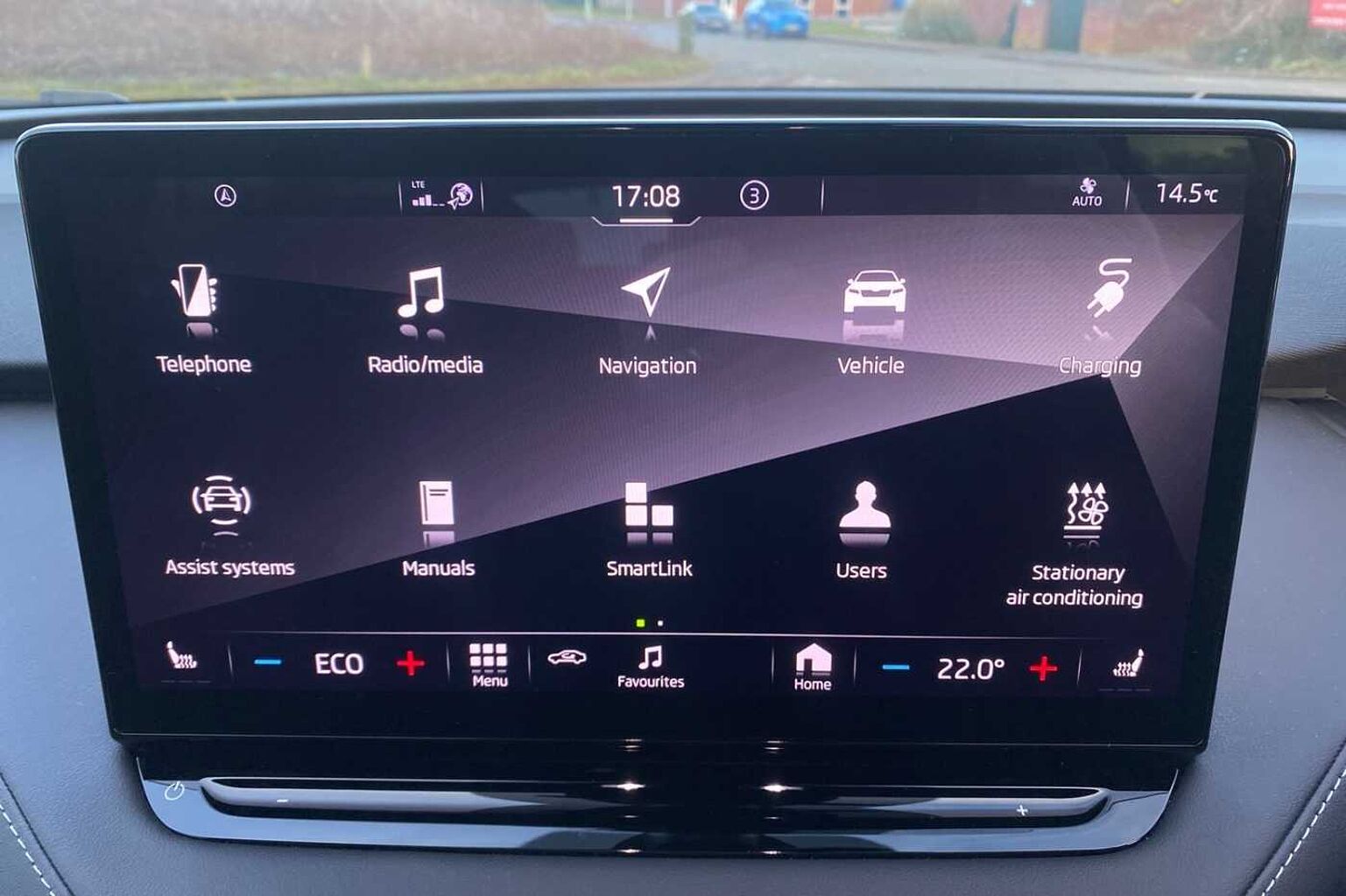 SKODA Enyaq Coup- iV vRS 82 kWh 299 PS Single speed 4x4