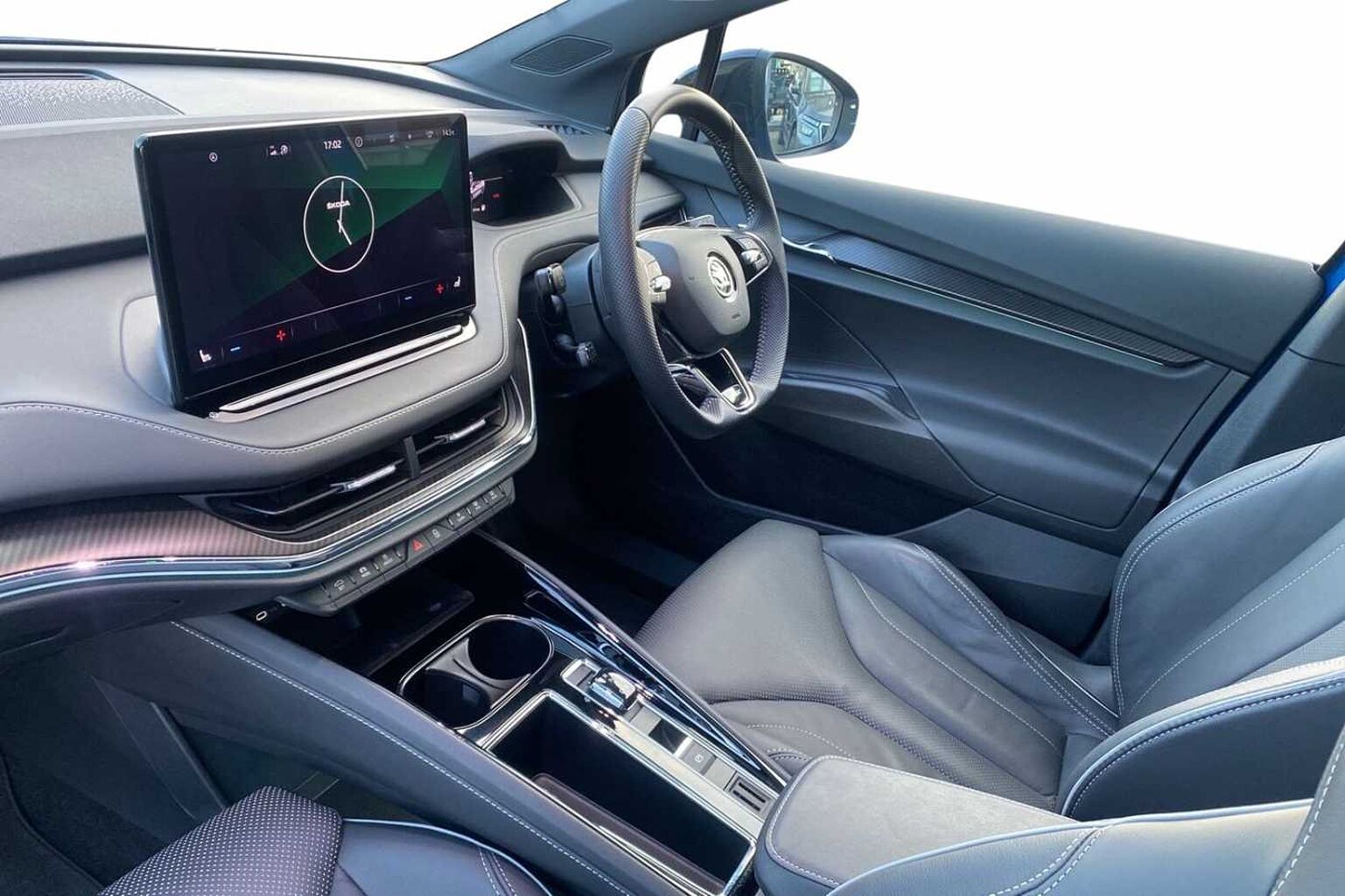 SKODA Enyaq Coup- iV vRS 82 kWh 299 PS Single speed 4x4
